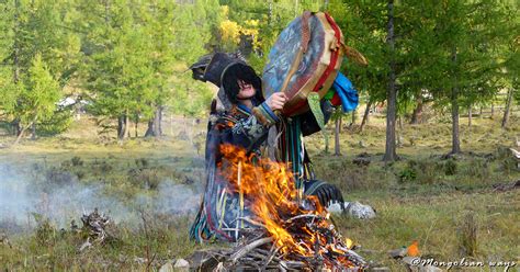 Shamanic Wisdom Unleashed: Ancient Techniques for Curse Removal